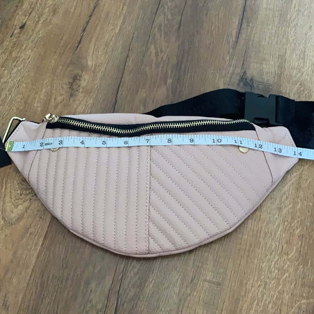 NWT Steve Madden light pink belt bag - Picture 7 of 9